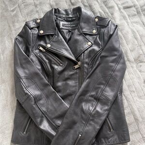 Wilson Leather Genuine Leather Moto Jacket – Black – Size M